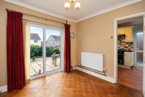 Dining Room- click for photo gallery
